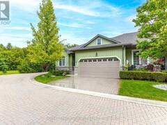 18 - 34 OAKWOOD LINKS LANE Lambton Shores Ontario, N0M 1T0