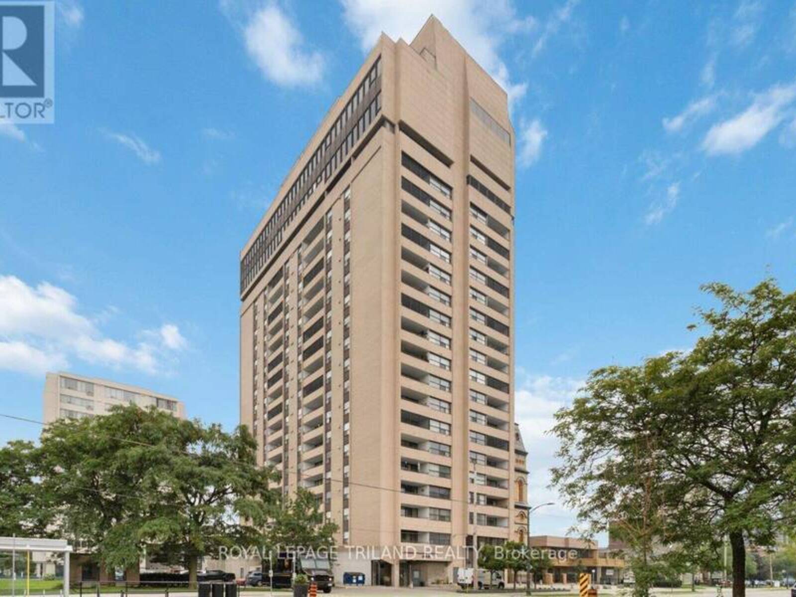 1001 - 389 DUNDAS STREET, London, Ontario N6B 3L5