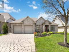 242 EAST RIVERTRACE WALK London Ontario, N6G 5L1