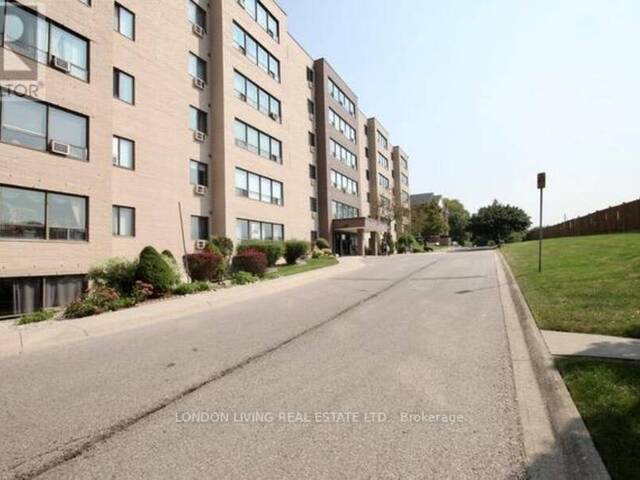 501 - 650 CHEAPSIDE STREET London Ontario, N5Y 5J8 - 2 Bedrooms Condo For Sale