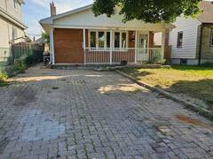 352 WINNIPEG BOULEVARD London Ontario, N5W 4V2