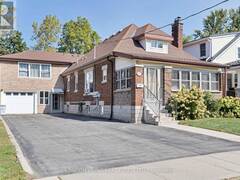 24 ELMWOOD PLACE London Ontario, N6J 1J2