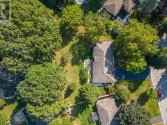 71 KINGSFORD CRESCENT London Ontario, N6C 4E5