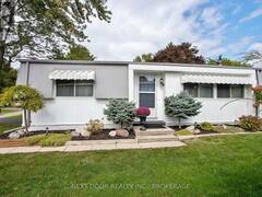 208 BILTMORE DRIVE Grand Bend Ontario, N0M 1T0