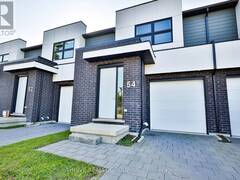 54 - 499 SOPHIA CRESCENT London Ontario, N6G 0X9