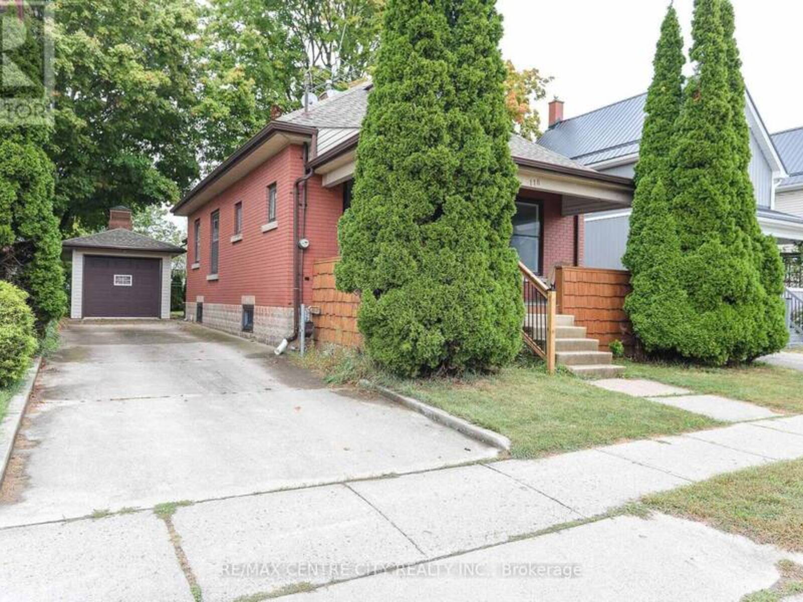 118 ERIE STREET, St. Thomas, Ontario N5R 2N2