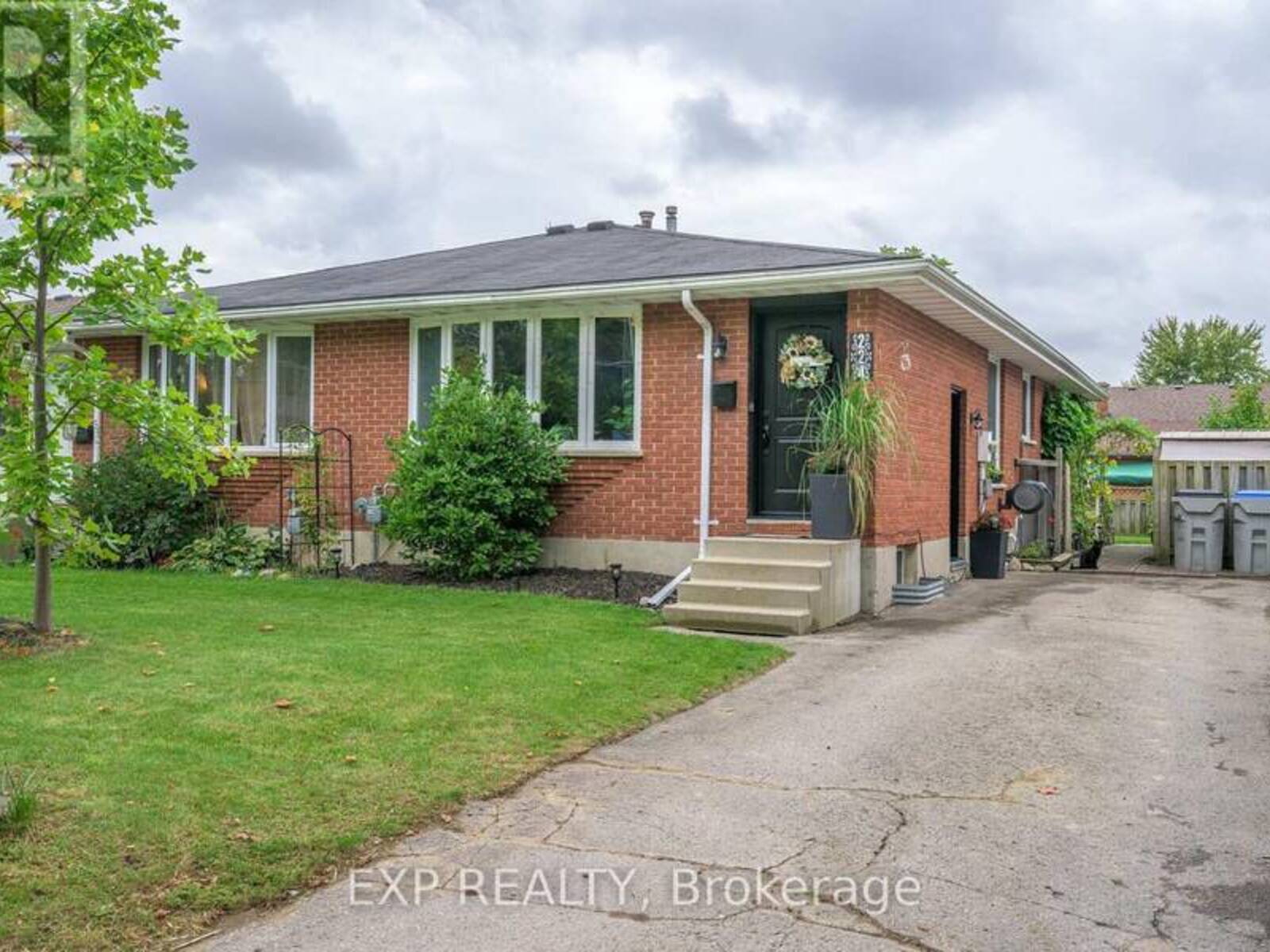 224 OAK AVENUE, Strathroy-Caradoc, Ontario N7G 3A8