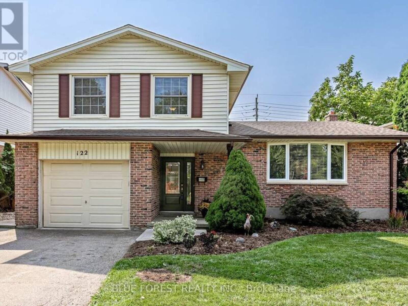 122 ST. CLAIR CRESCENT, London, Ontario N6J 3V9