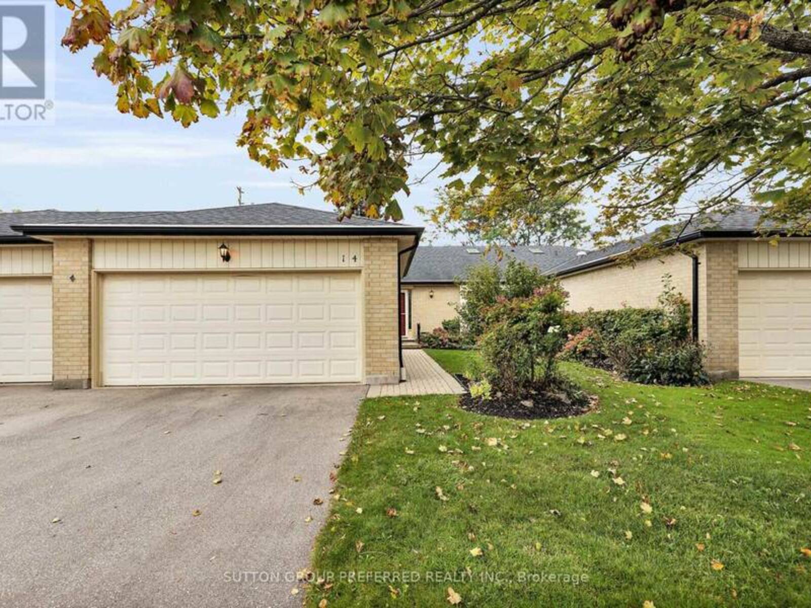 14 - 211 PINE VALLEY DRIVE, London, Ontario N6J 4W5