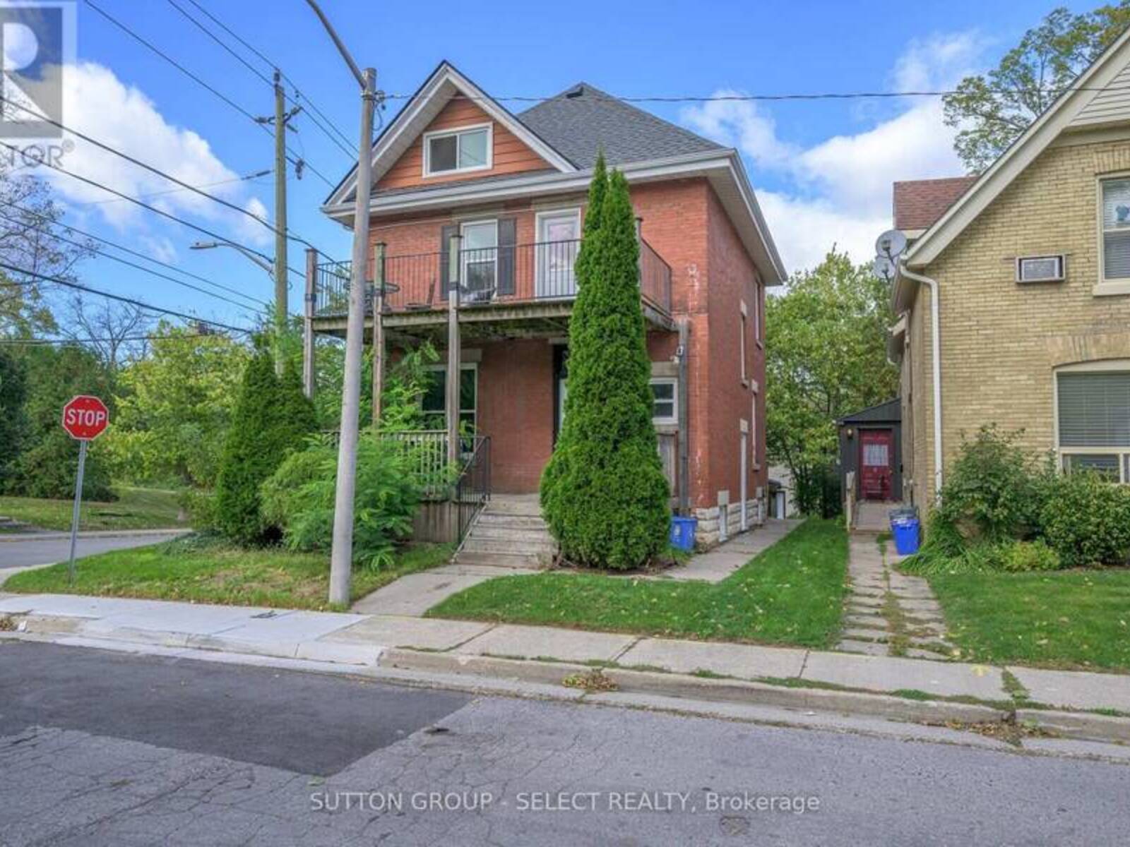 100 MCCLARY AVENUE, London, Ontario N6C 1P8