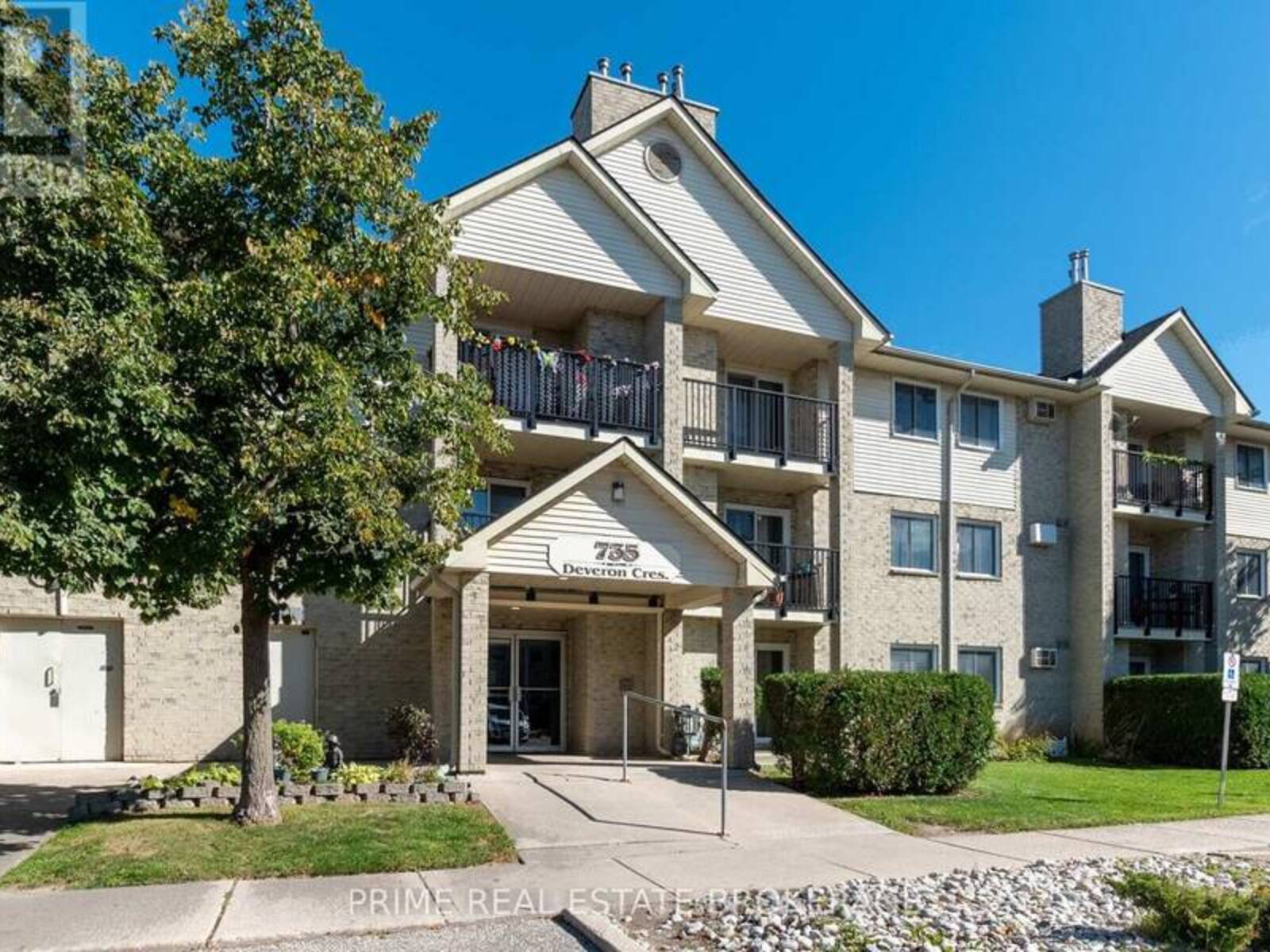 111 - 735 DEVERON CRESCENT, London, Ontario N5Z 4X8