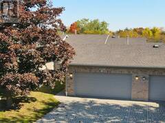 34 - 14 DOON DRIVE London Ontario, N5X 3P1