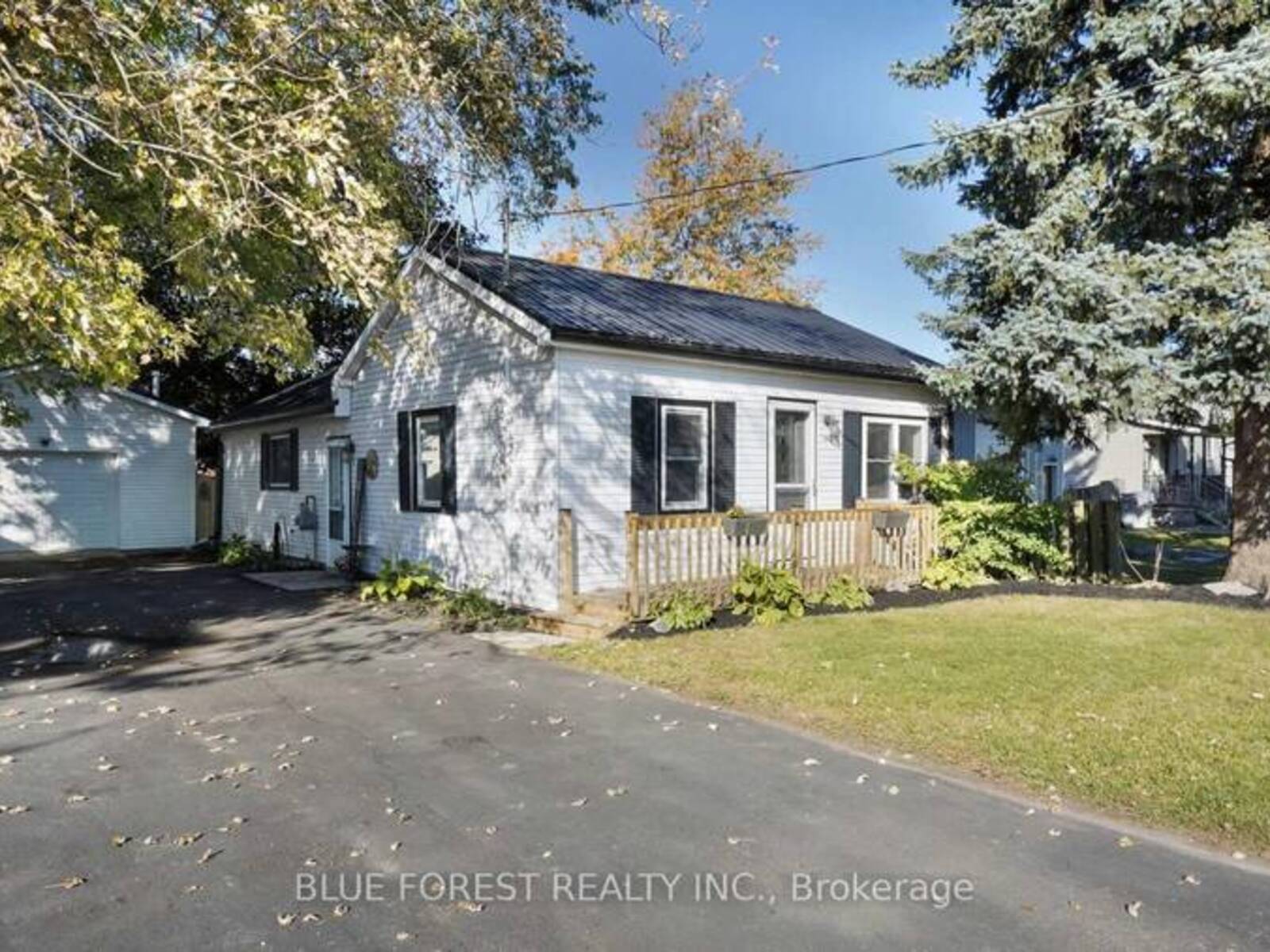 181 MCCONNELL STREET, South Huron, Ontario N0M 1S3