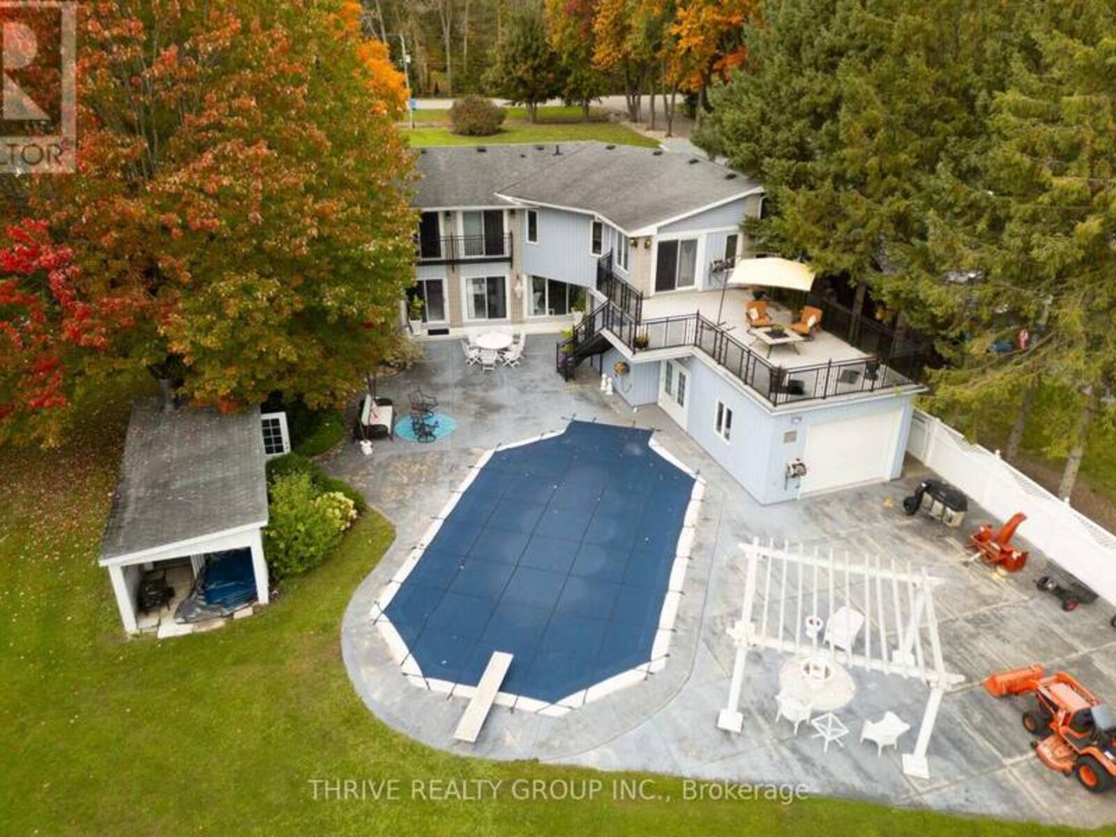 33380 QUEEN STREET, North Middlesex, Ontario N0M 1A0