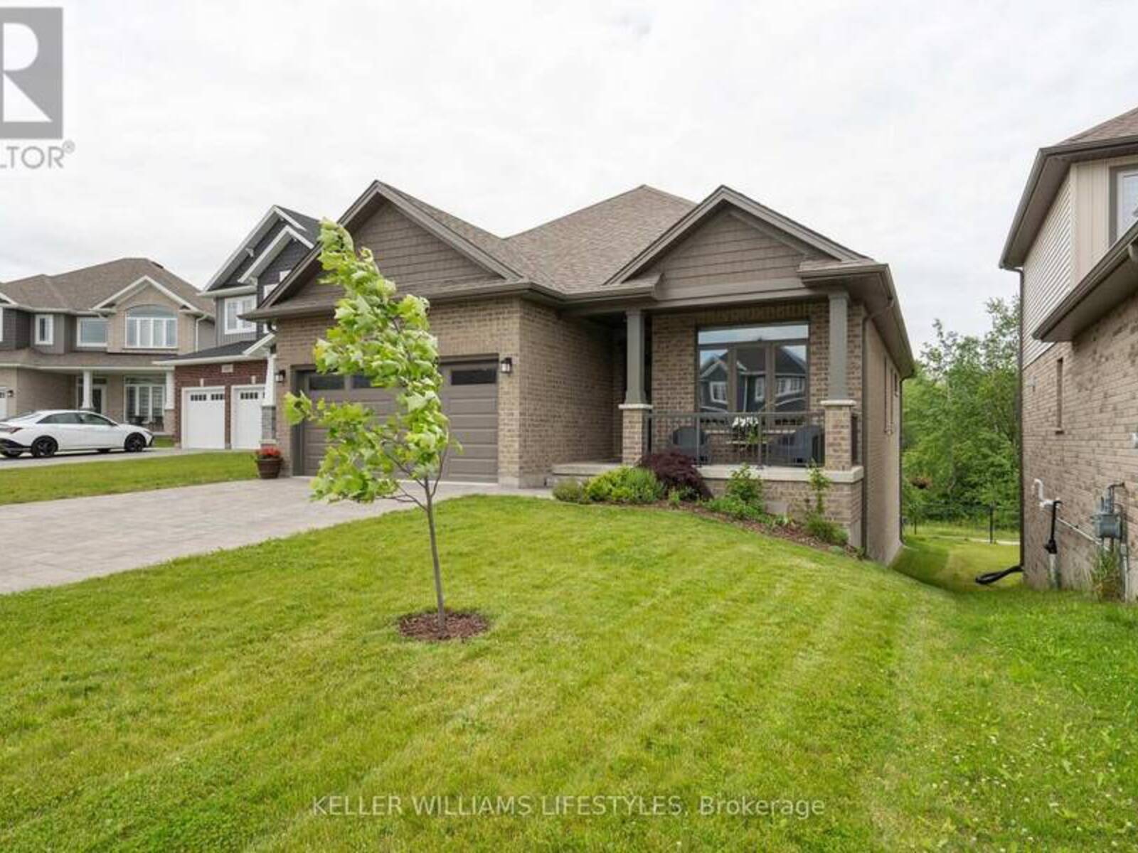 2619 SEVEN OAKS RIDGE, London, Ontario N4S 4M6