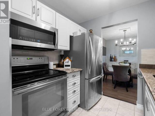 120 - 725 DEVERON CRESCENT London Ontario, N5Z 4X3