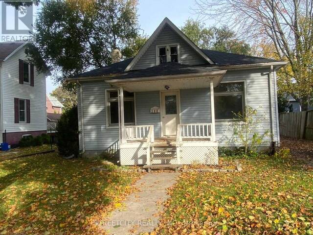 380 CROMWELL STREET Sarnia Ontario, N7T 3Y8