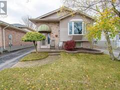 12 SPEIGHT CRESCENT London Ontario, N5V 3W3