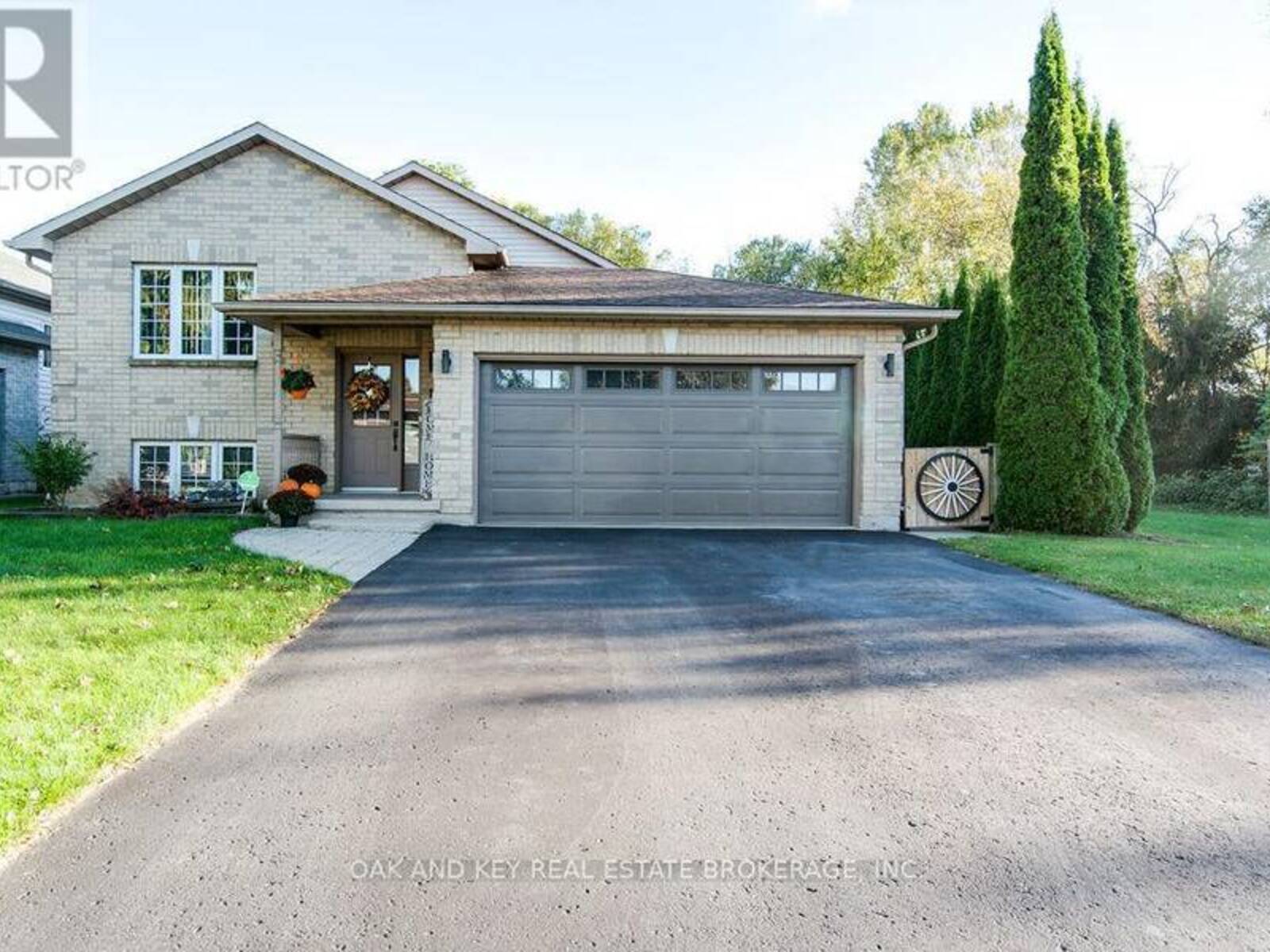 11 BEECH BOULEVARD, Tillsonburg, Ontario N4G 5R7