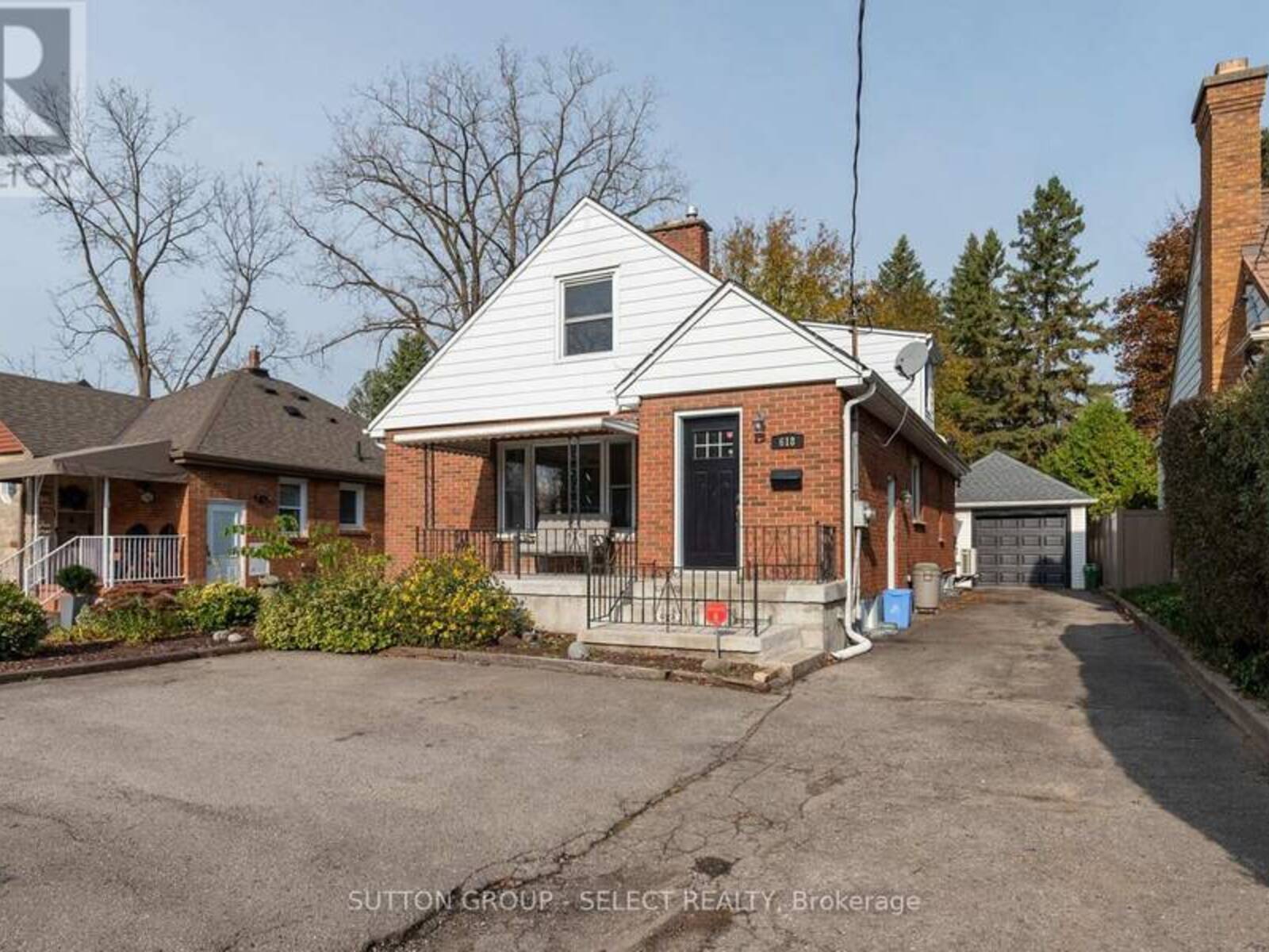 618 ST JAMES STREET, London, Ontario N5Y 3P8