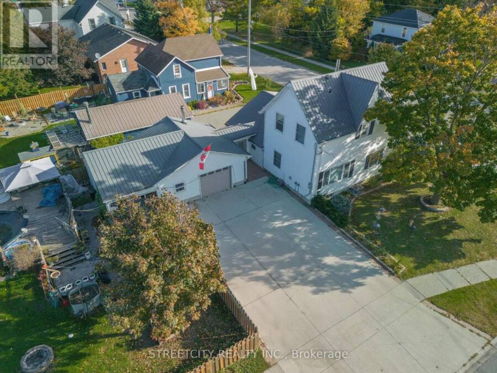 181 WEST PARK DRIVE, North Middlesex, Ontario N0M 2K0