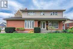 208 LAMORE CRESCENT | Strathroy-Caradoc Ontario | Slide Image Two