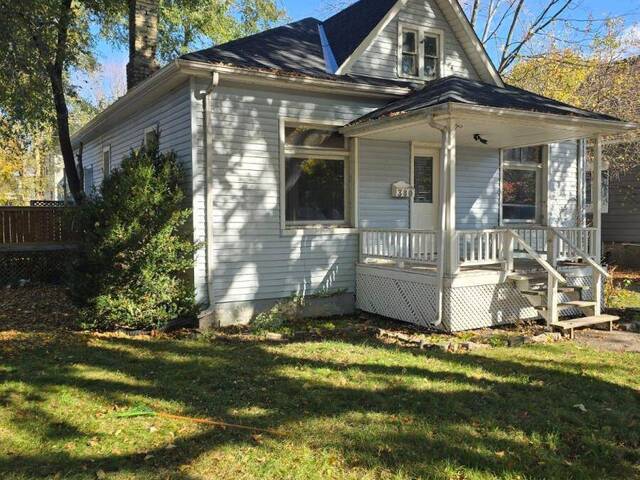 380 CROMWELL STREET Sarnia Ontario, N7T 3Y8