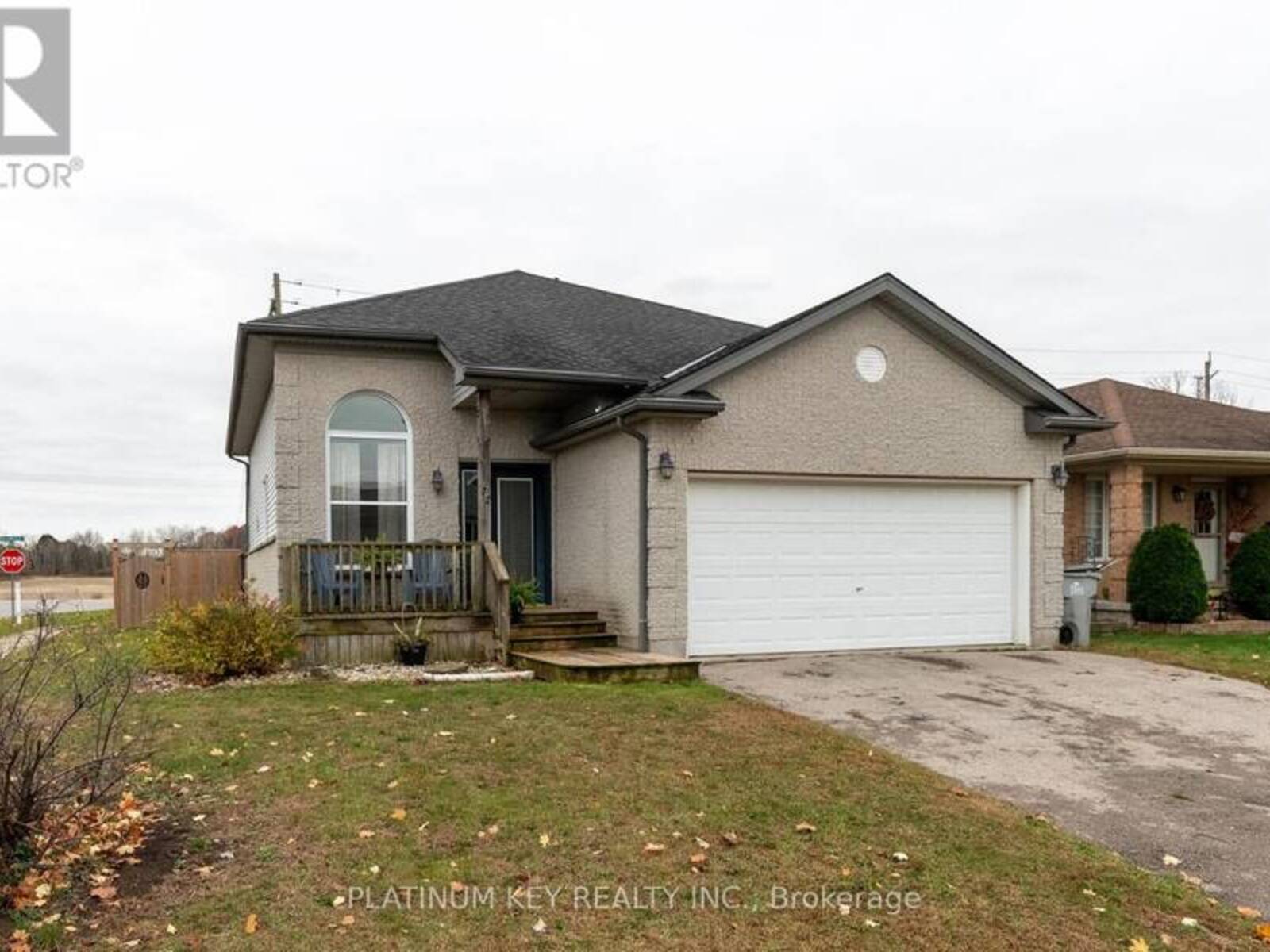 72 JUNIPER CRESCENT, Strathroy-Caradoc, Ontario N7G 4H1