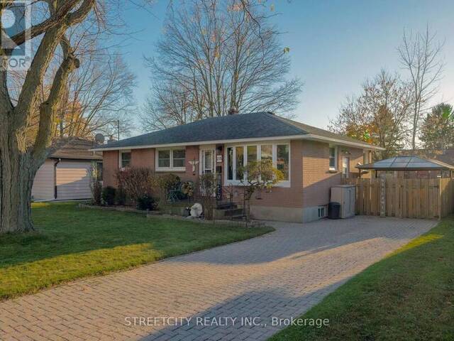 235 MERLIN CRESCENT London Ontario, N5W 5A2