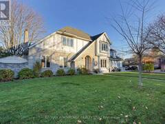 35 MONTE VISTA CRESCENT London Ontario, N6J 4P2