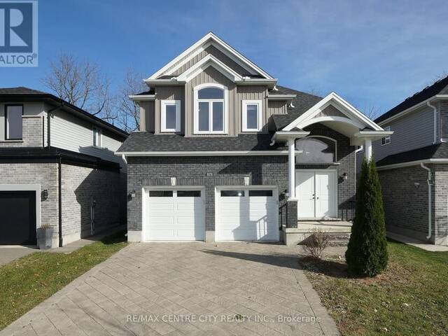 471 SOPHIA CRESCENT London Ontario, N6G 0T5