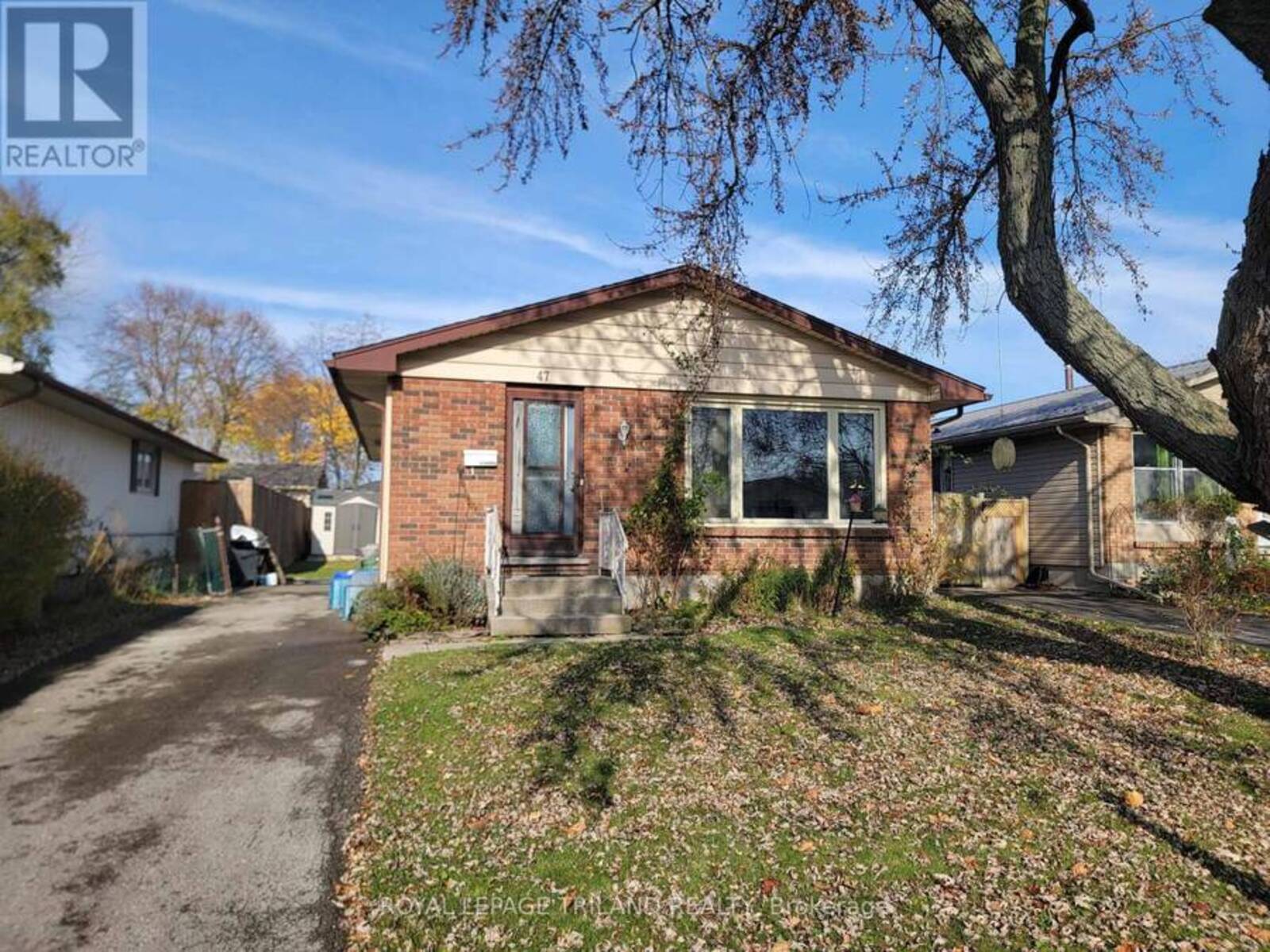 47 PIERS CRESCENT, London, Ontario N6E 1Z1