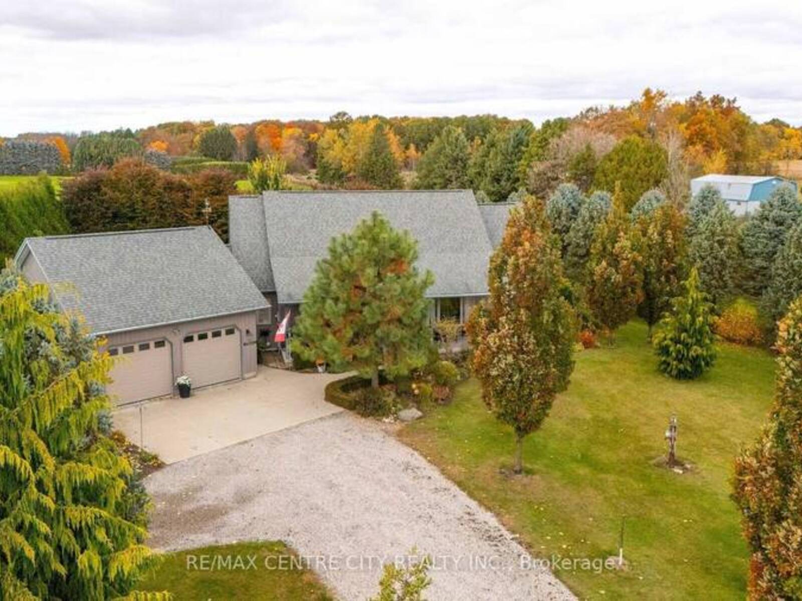 7094 WALKERS DRIVE, Strathroy-Caradoc, Ontario N7G 3H4