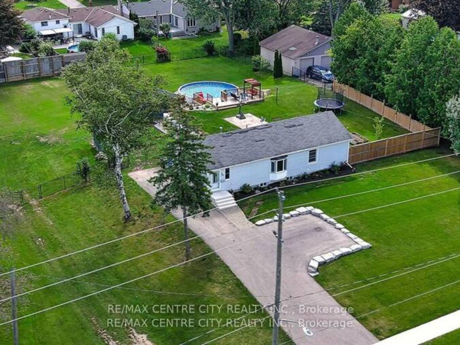 161 FAIRVIEW AVENUE, St. Thomas, Ontario N5R 4X8