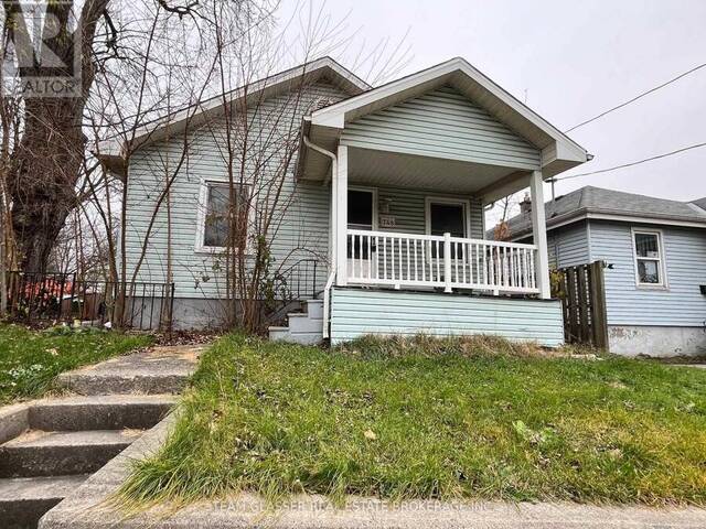 748 QUEBEC STREET London Ontario, N5Y 1X1