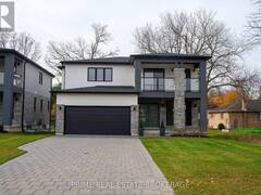 207 EAGLE STREET North Middlesex Ontario, N0M 2K0