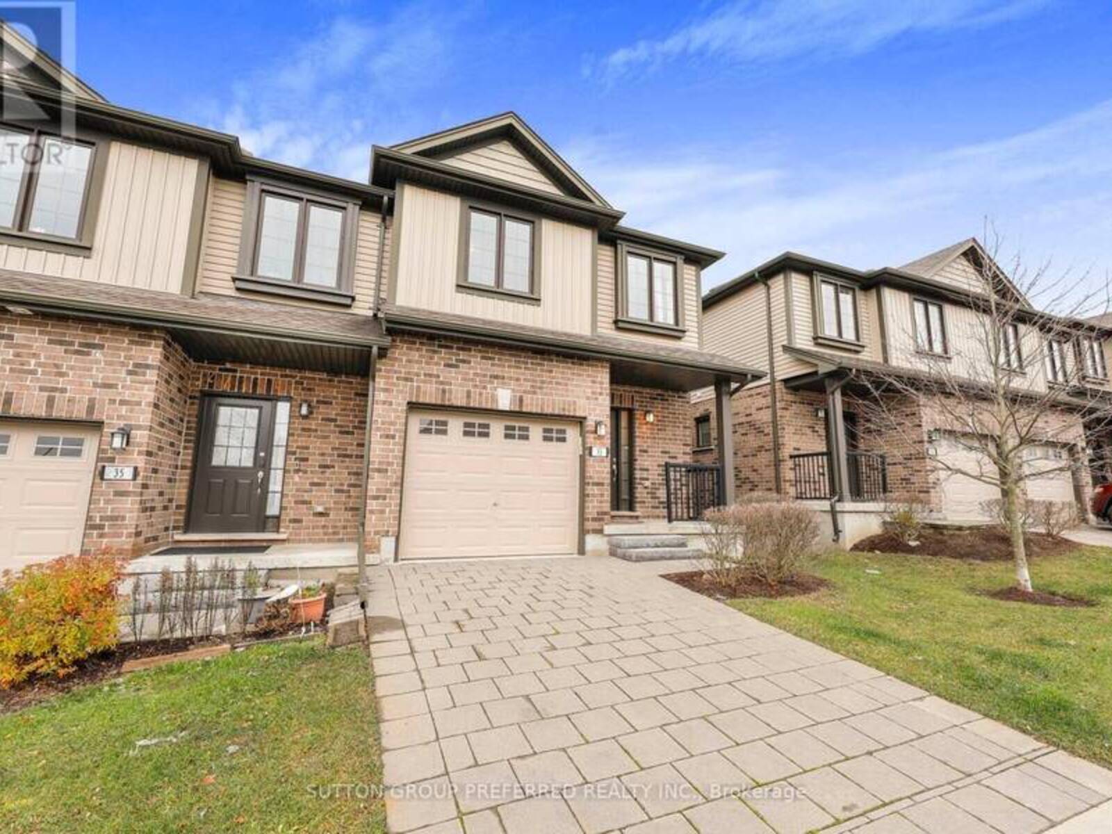 33 - 1030 OAKCROSSING GATE, London, Ontario N6H 0H1