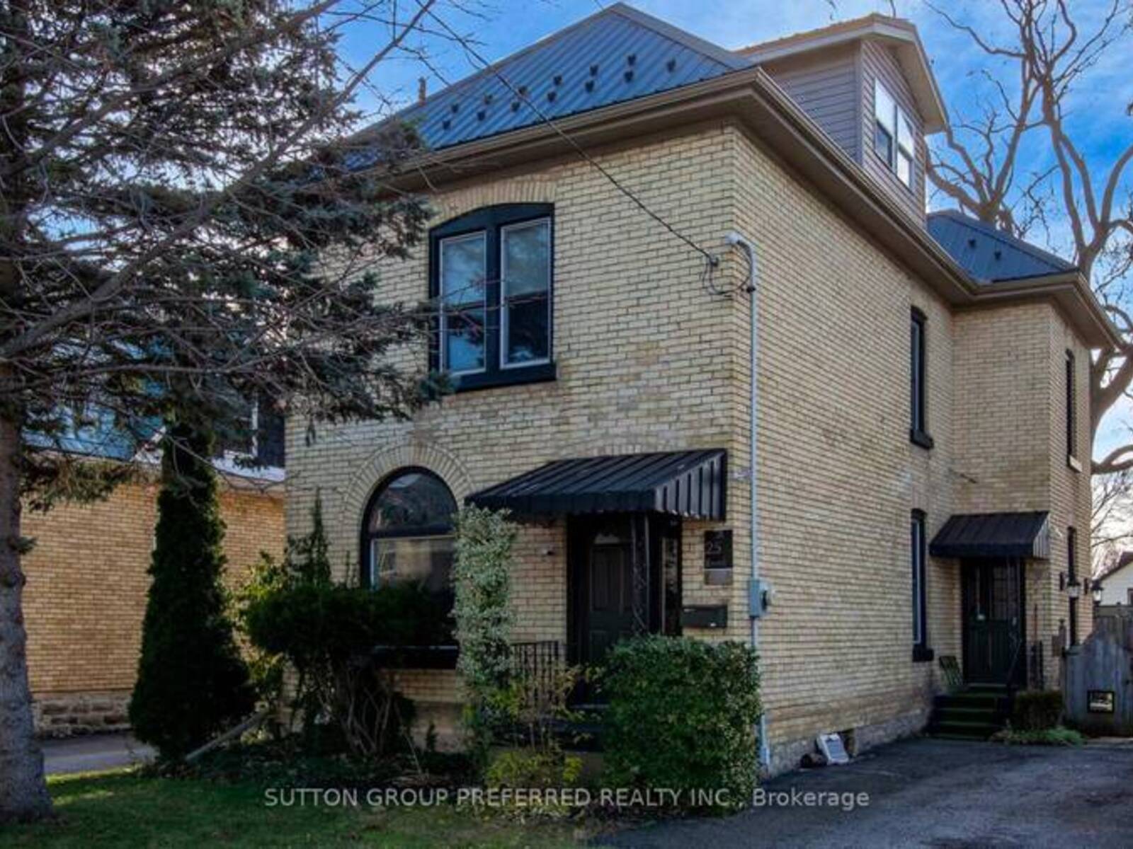 25 LOCUST STREET, St. Thomas, Ontario N5R 2C1