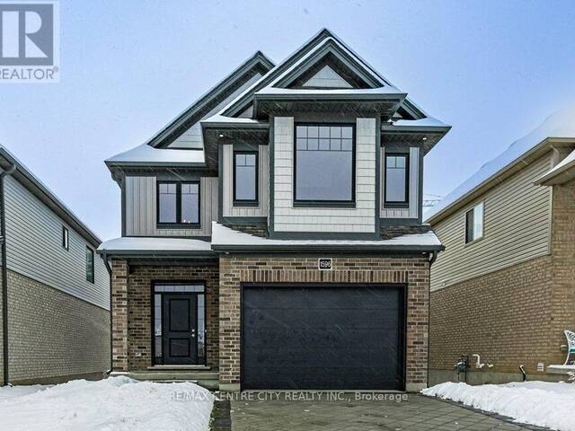 1596 NOAH BEND London Ontario, N6G 5S1