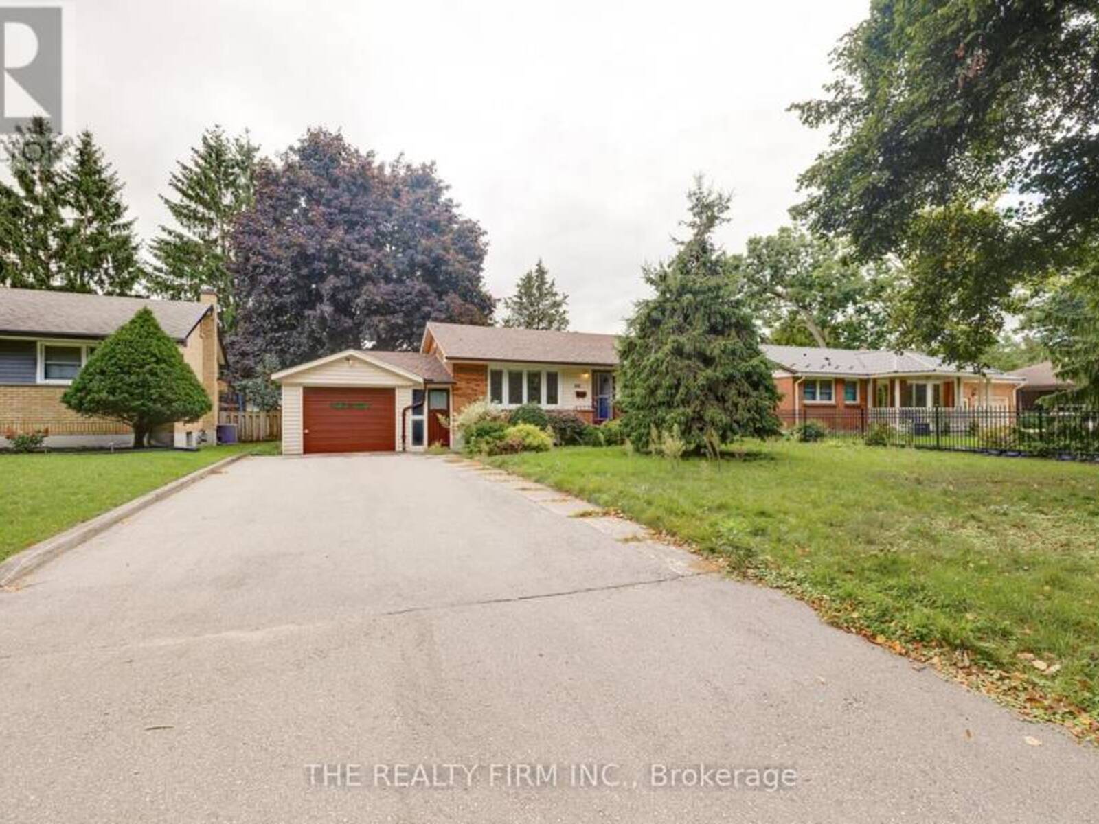 153 MANITOULIN DRIVE, London, Ontario N5W 1M6