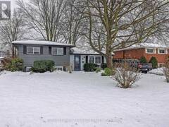 1534 PERTH AVENUE London Ontario, N5V 2M5