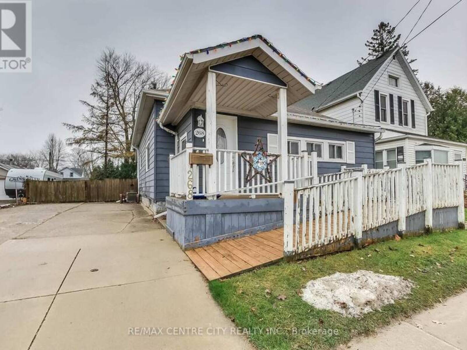 268 WELLINGTON STREET, St. Thomas, Ontario N5R 2S8