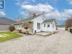 405 VICTORIA STREET Warwick Ontario, N0M 2S0