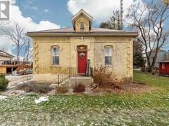 133 KING STREET Parkhill Ontario, N0M 2K0