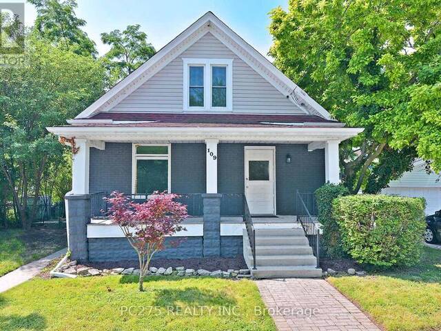 109 MARY STREET Sarnia Ontario, N7T 1Y5