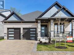 1 - 1061 EAGLETRACE DRIVE London Ontario, N6G 0T3