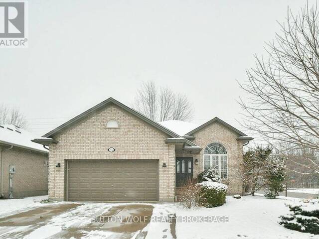 578 HARRIS CIRCLE Strathroy-Caradoc Ontario, N7G 4H2