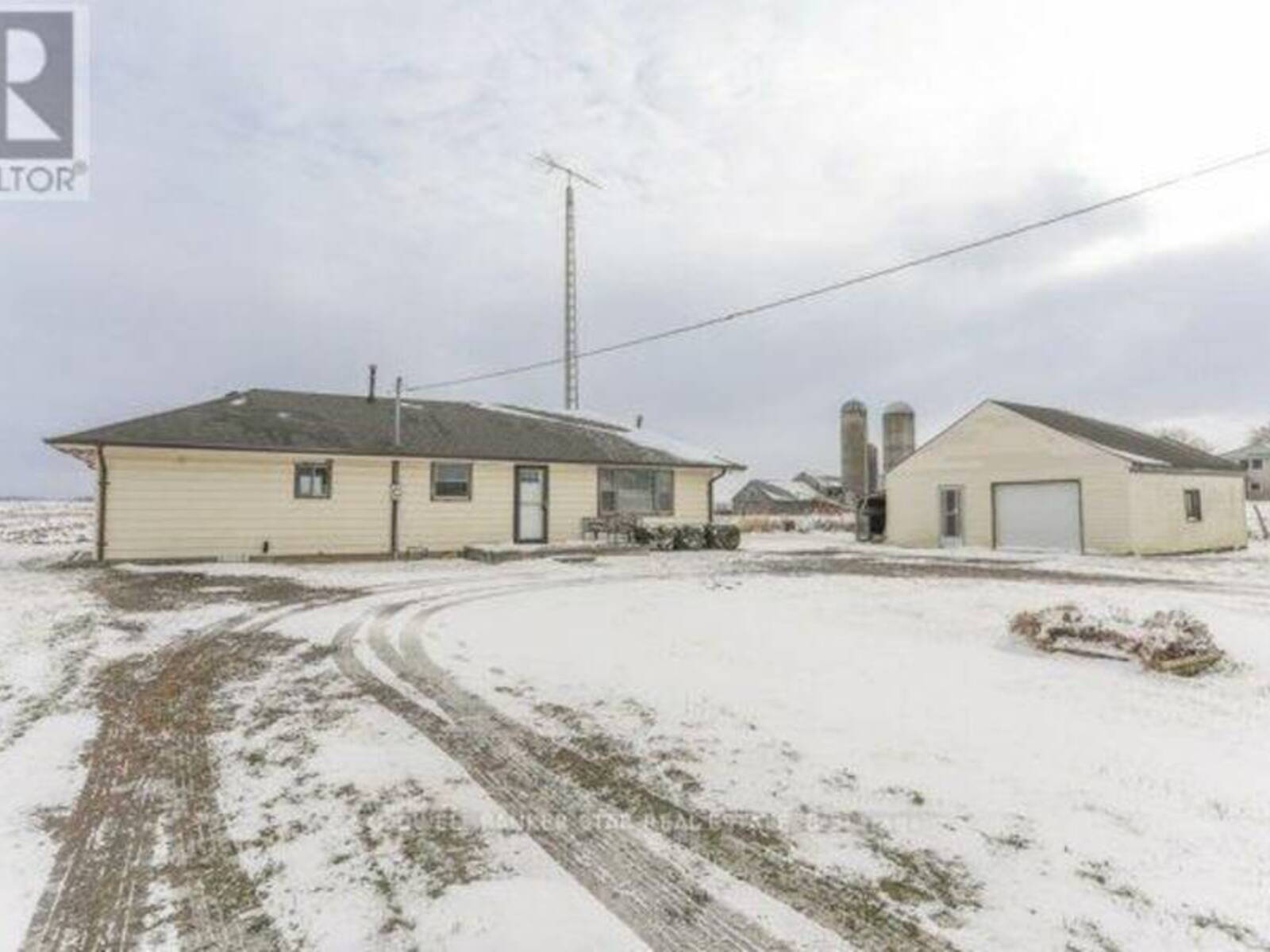 37271 TALBOT LINE, Southwold, Ontario N0L 2E0