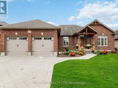 7 RINESS DRIVE Thames Centre Ontario, N0L 1G3