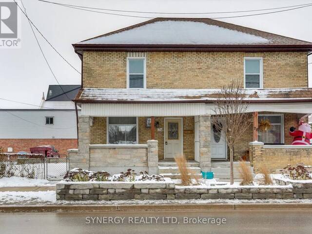 74 CARADOC STREET N Strathroy-Caradoc Ontario, N7G 2M7